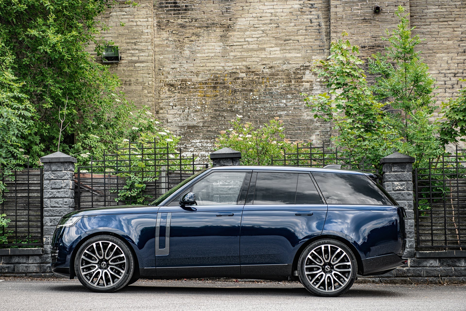 Range Rover Sport Alloy Wheels | 23