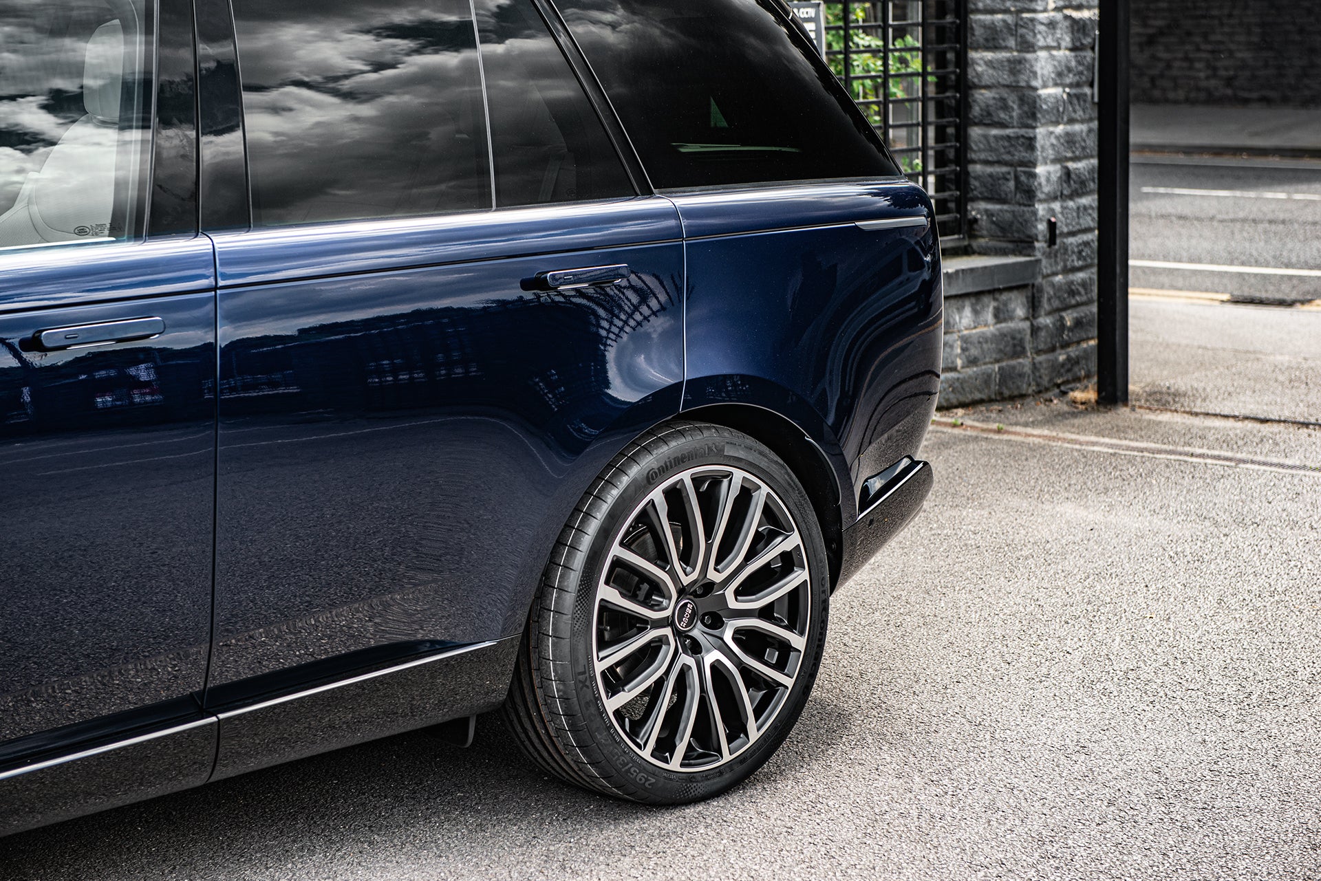Range Rover Alloy Wheels | 23