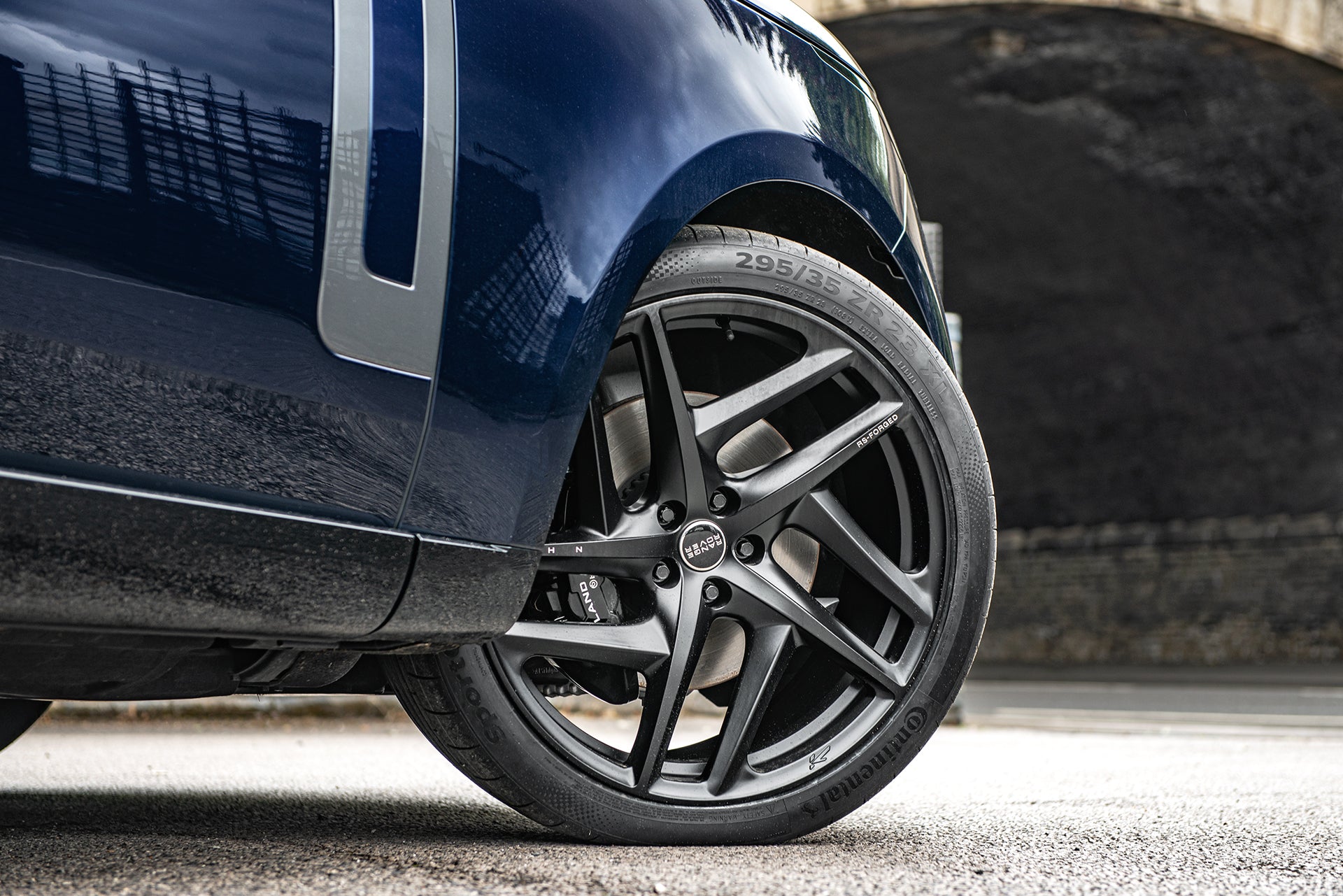 Blue Exterior & Conversions Of Range Rover 2022 - Tailored By Kahn ...